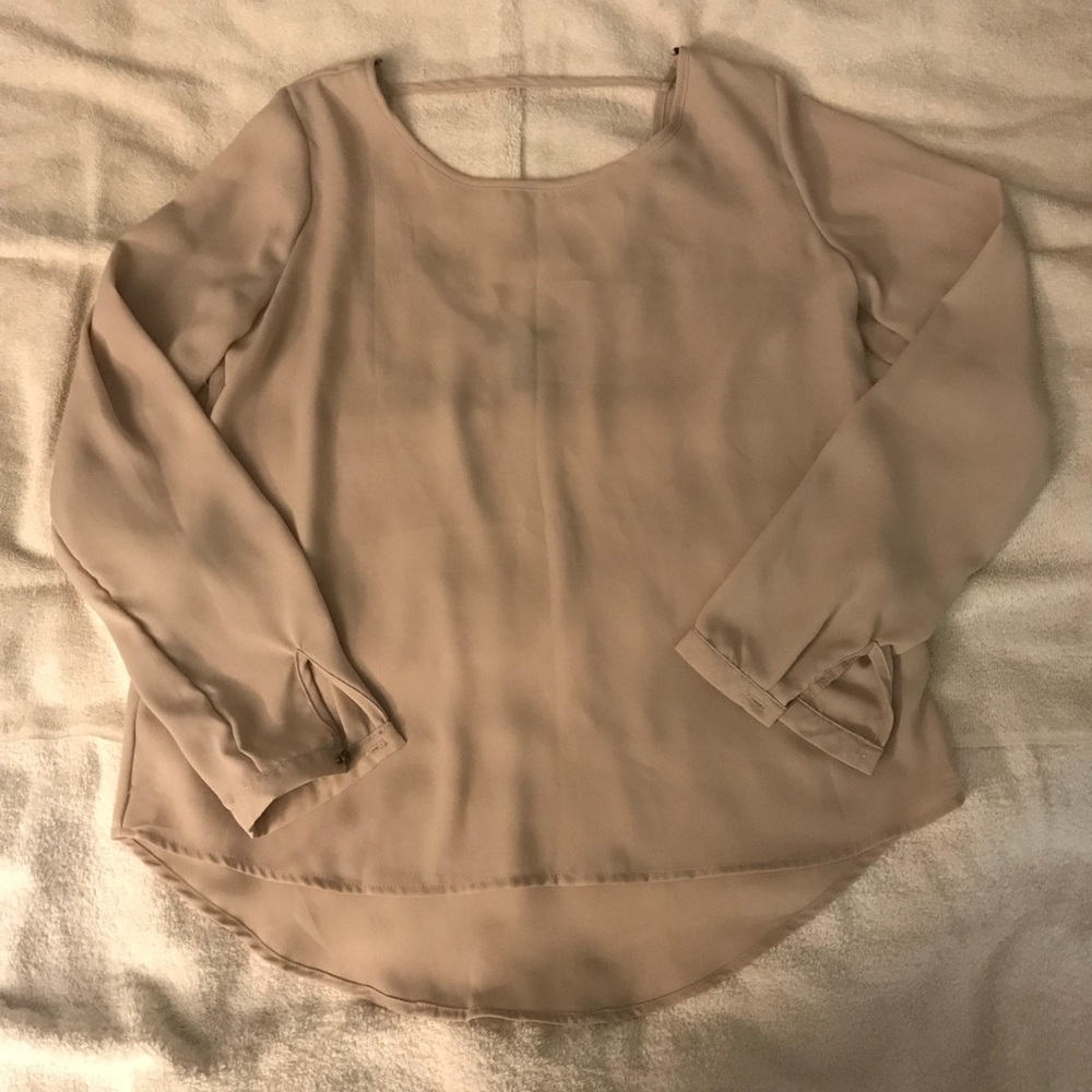 Forever21 scoop neck ivory blouse.