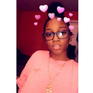 Meet your Posher, Deja