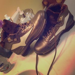 Timberlands boots size 10