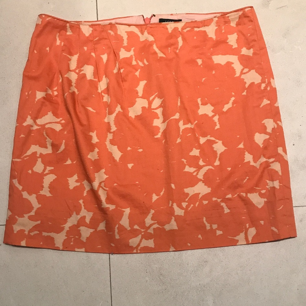 Jcrew mini skirt size 4. Colorful pattern.