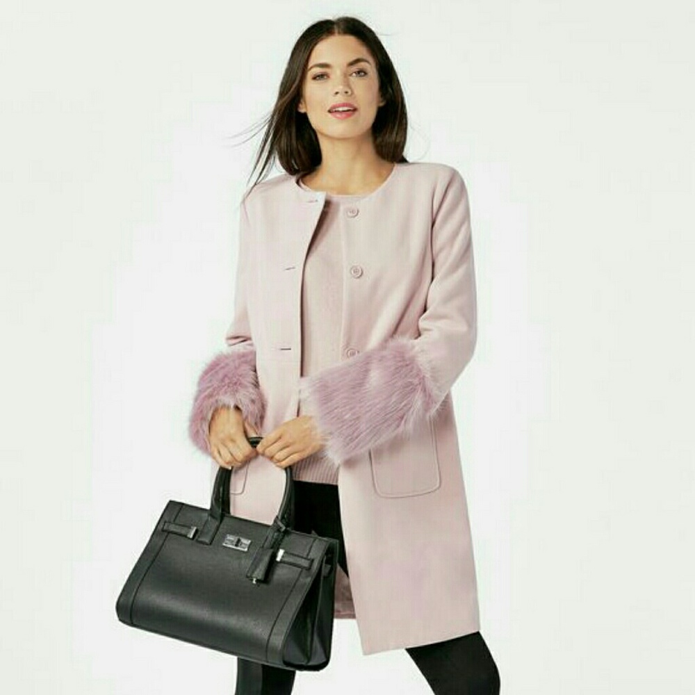 ***LAST ONE*** Lilac Coat Faux Fur Cuff NWT Medium