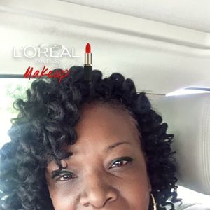 Meet your Posher, Stacey