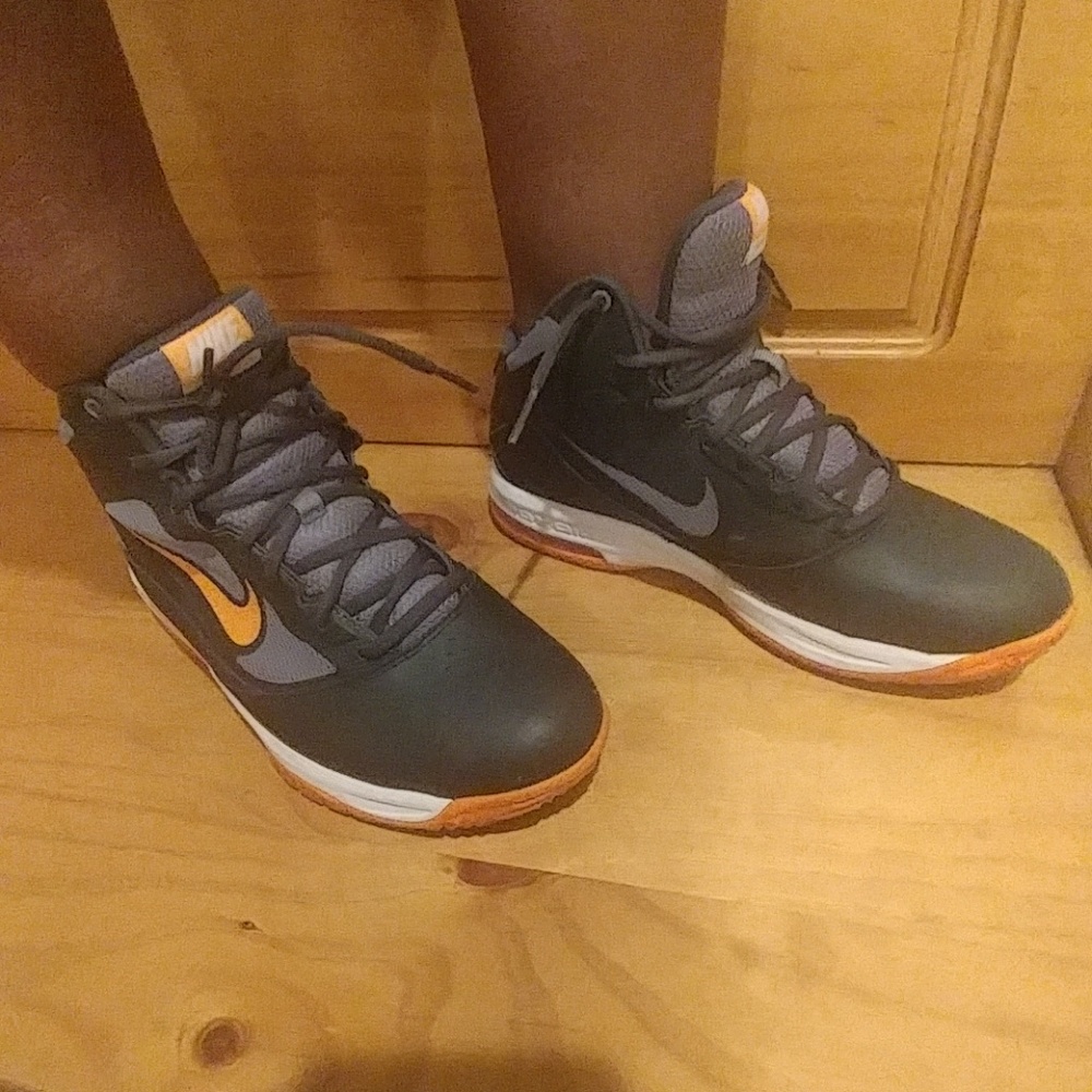 NIKE MAX AIR