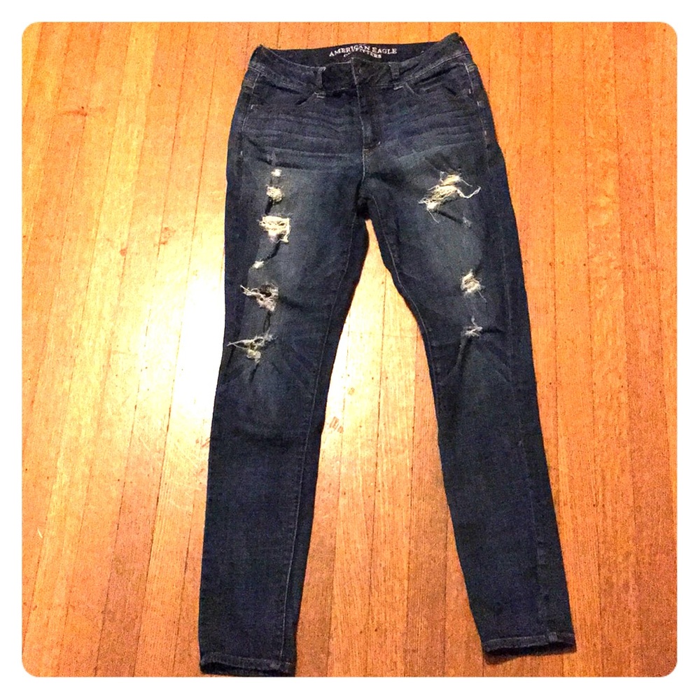 American Eagle high rise destroyed jeggings