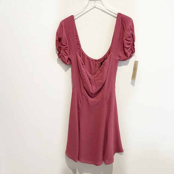 ✨sold✨reformation • kaia off shoulder cerise dress - Picture 5 of 8