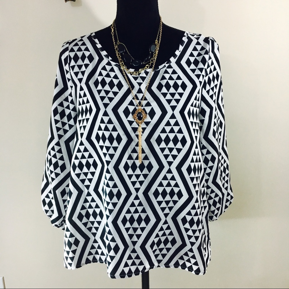Peach Love Cream California Geometric Blouse Sz S