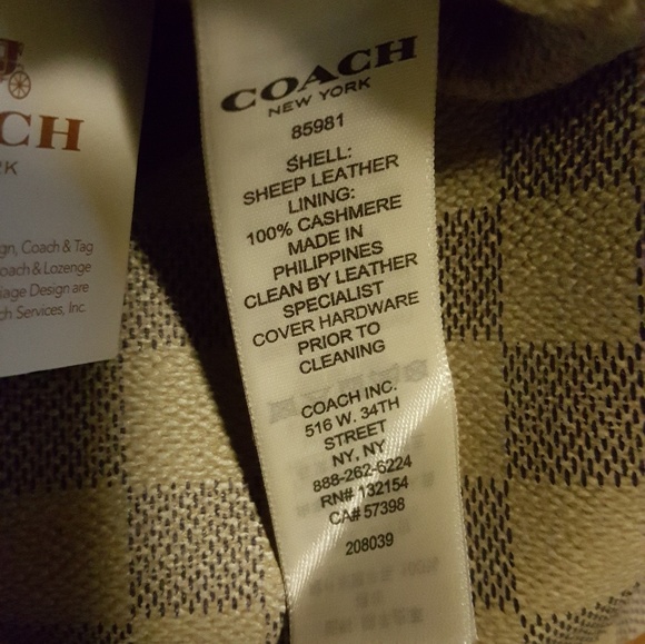 Coach Iconic Black Leather Gloves - Picture 3 of 6