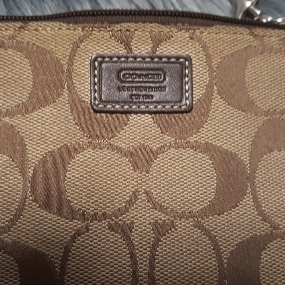 Authentic Coach Purse - Picture 3 of 5