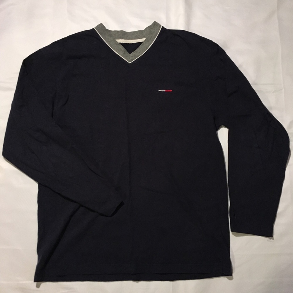 🎈SOLD🎈Vintage Tommy Hilfiger V-neck Long Sleeve