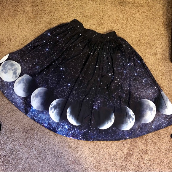 NEON ECLIPSE SKIRT SET