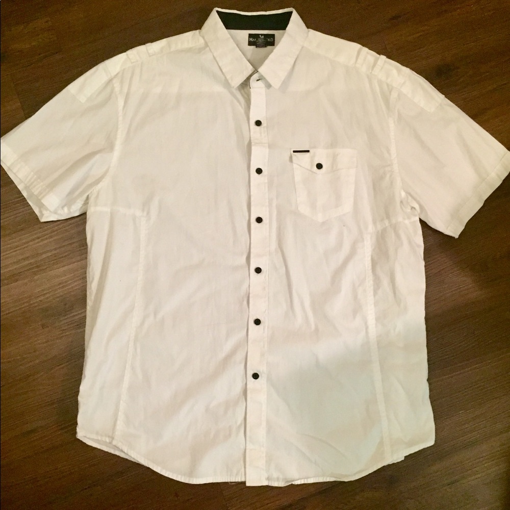 Marc Eckō Button Down
