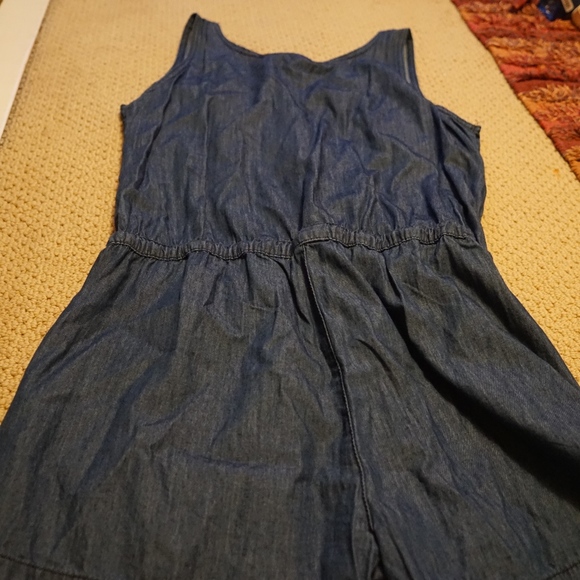 Indigo Rein Jean Romper Size Large - Picture 6 of 8