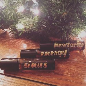 ❄️❄️2 alllergy Roller Balls❄️❄️