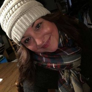 Meet your Posher, Ava