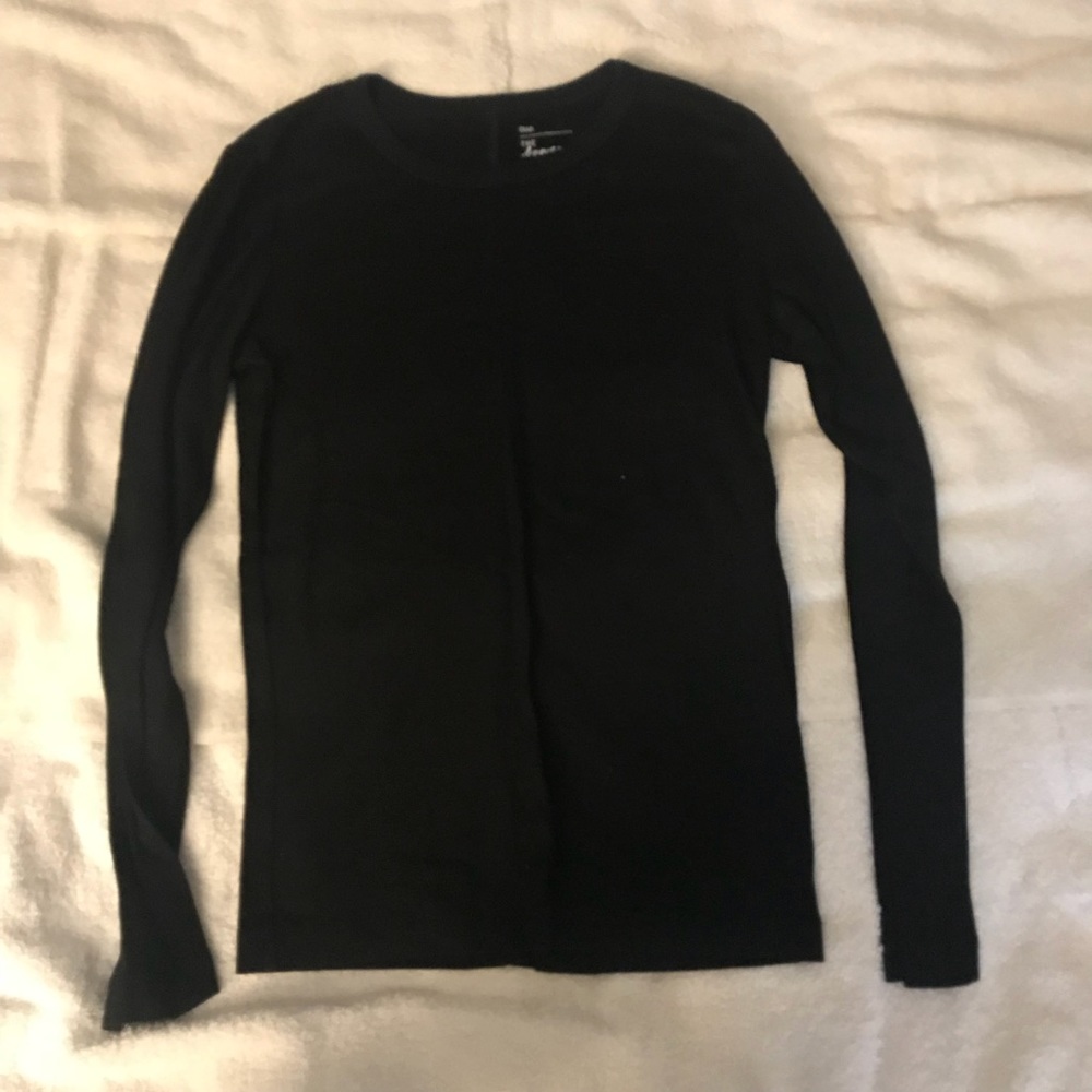 Gap classic black crew neck long sleeve T