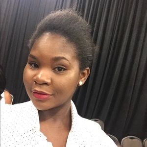 Meet your Posher, Toluwani