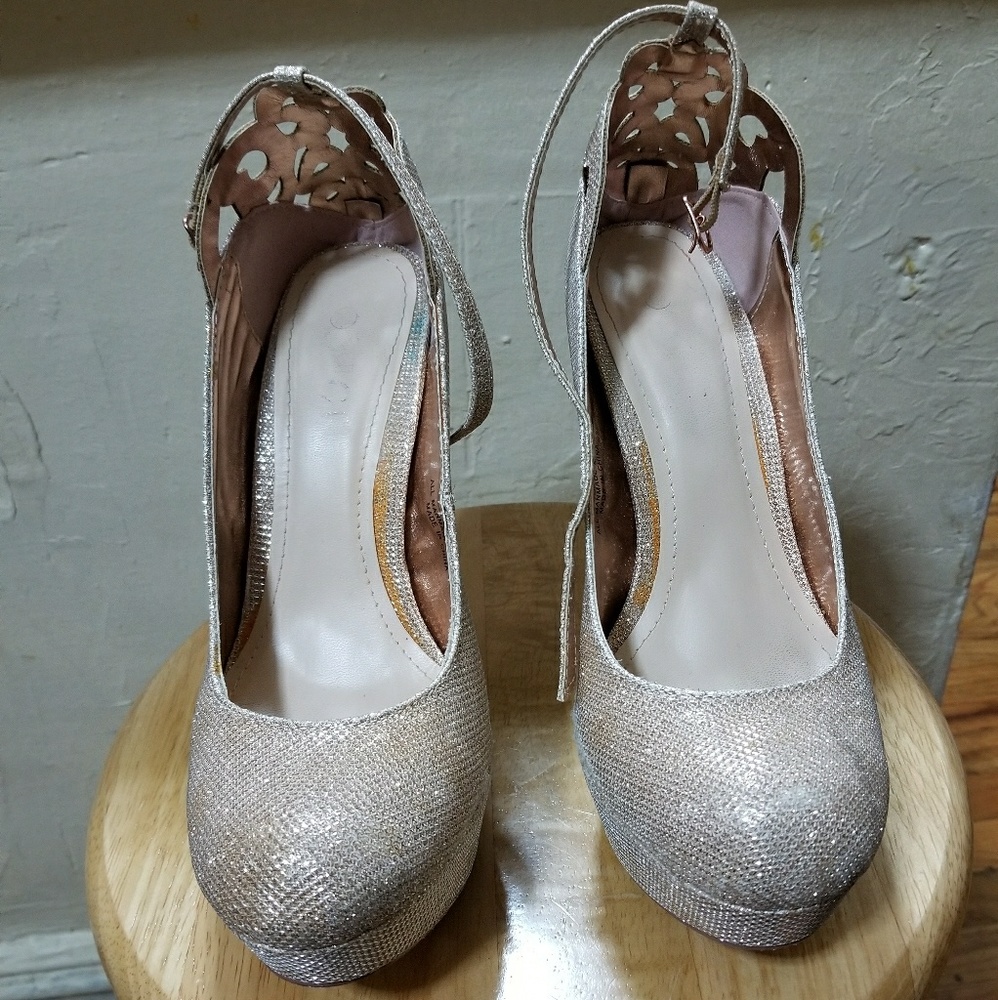 Corona Glittery High Heels