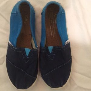Toms slip on toddler loafers