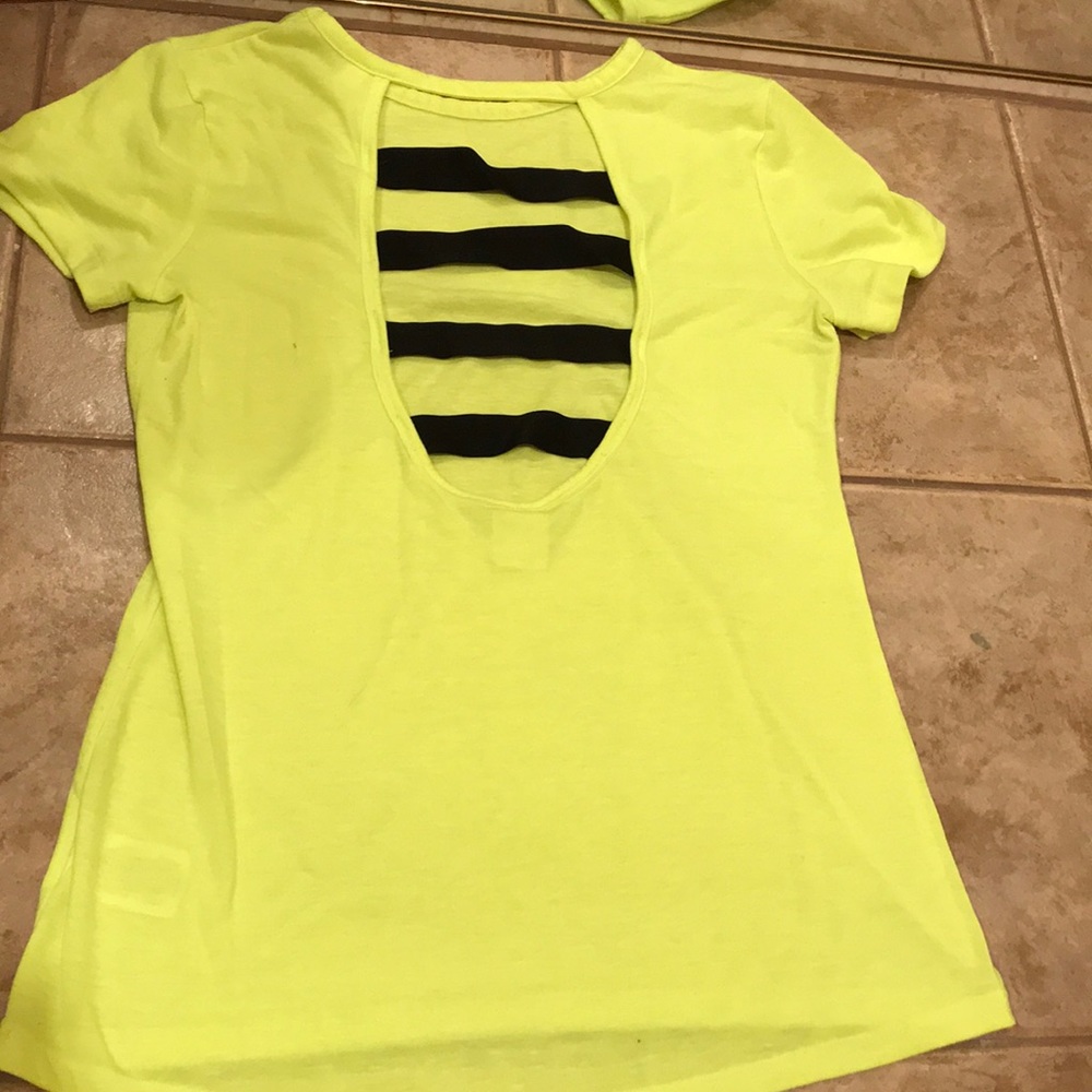 Victoria’s Secret VSX banded back shirt