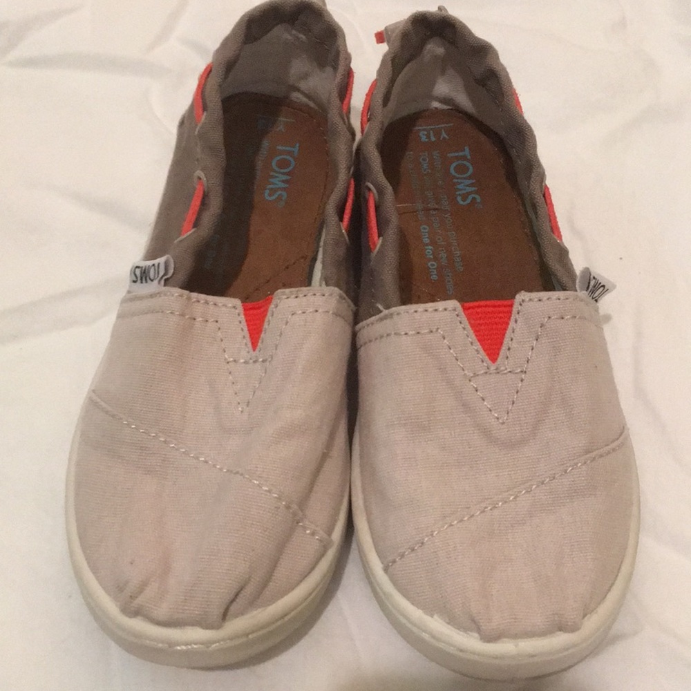 Toms toddler slip on shoes