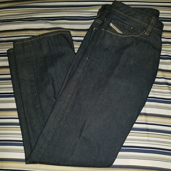 Diesel Viker Jeans 100% Authentic - Picture 1 of 5