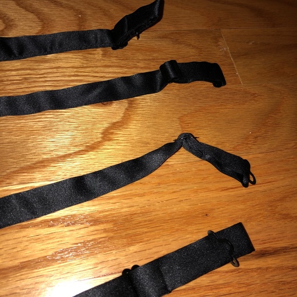 4 black tux bow ties - Picture 3 of 3