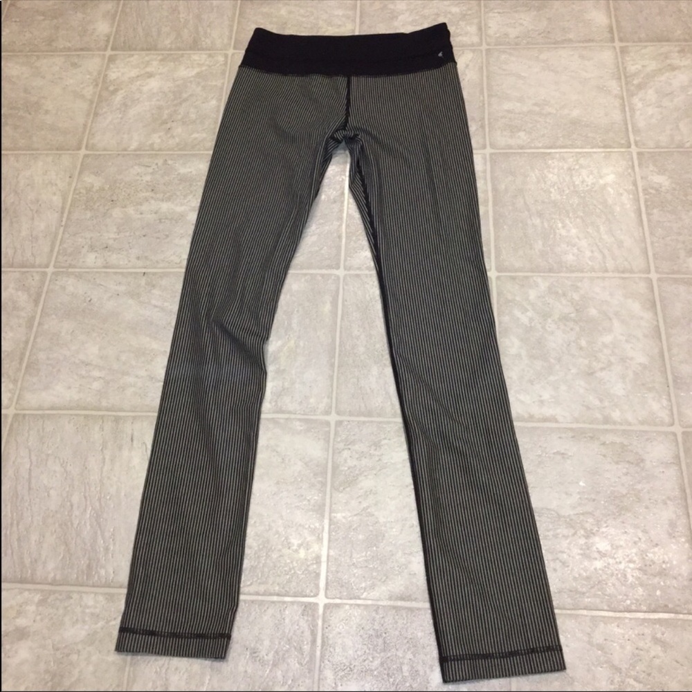 Lululemon wunder under pinstripe pants