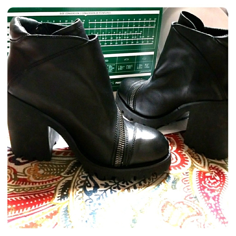 Ash 38 wrap zipper boots