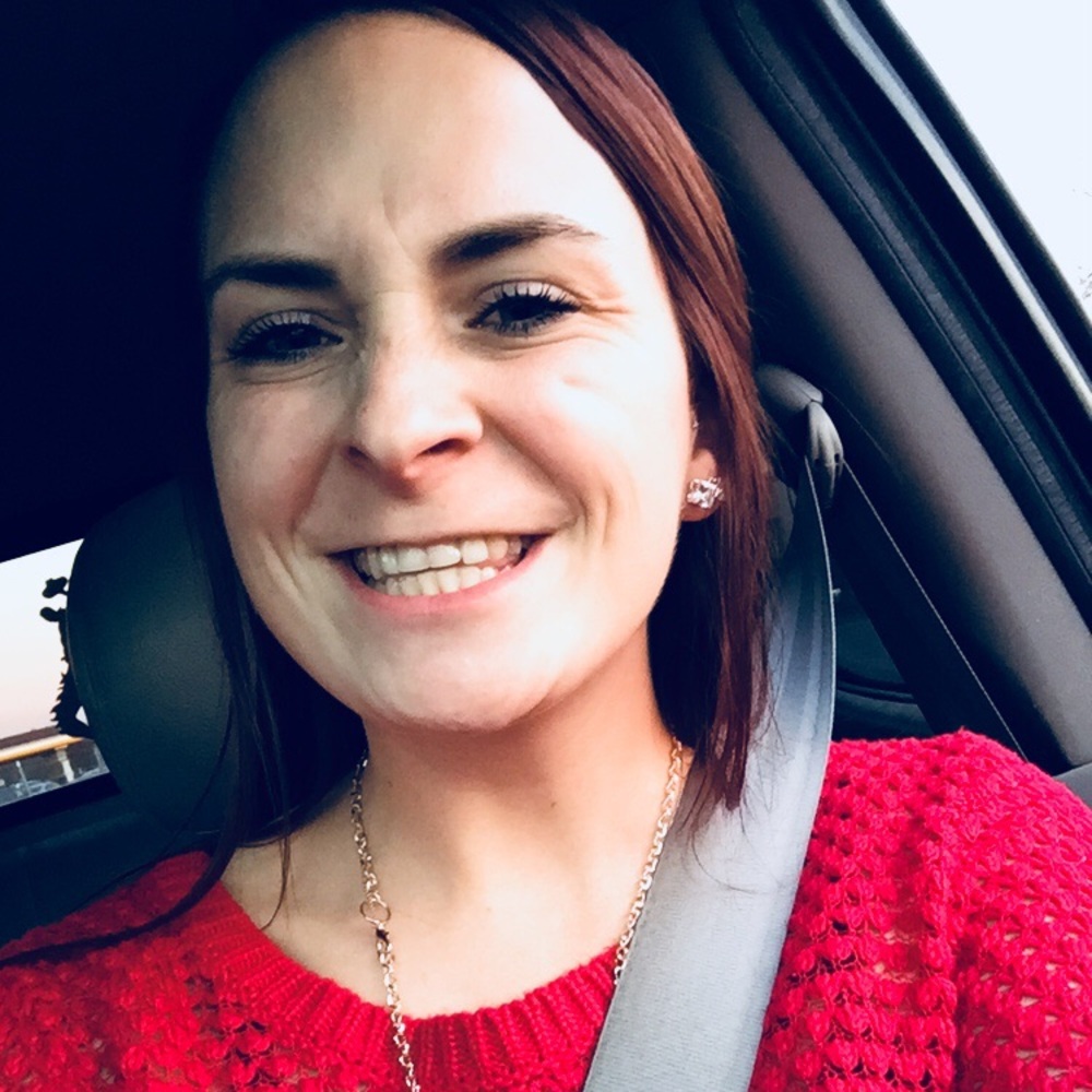 Meet your Posher, Carly