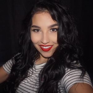 Meet your Posher, Aracely