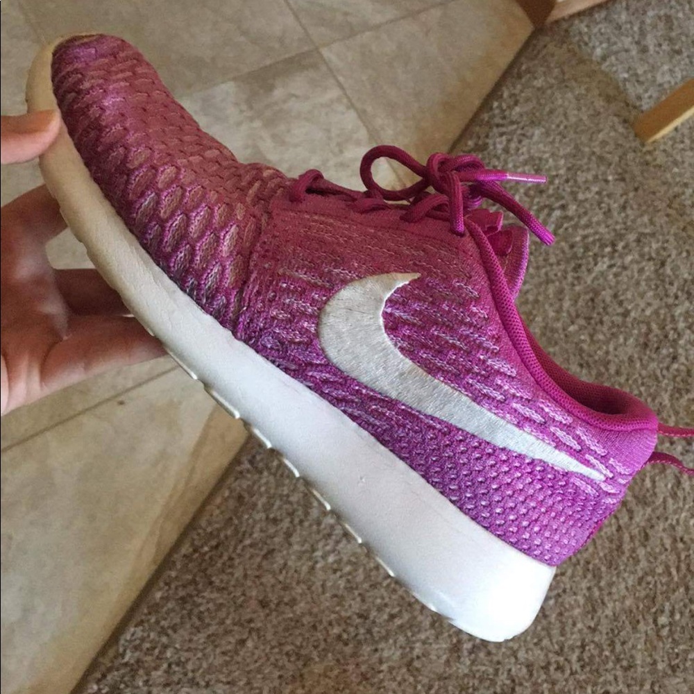 Nike shoes