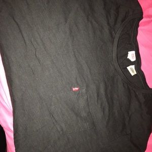 Short Sleeve Levi’s Pocket Tee