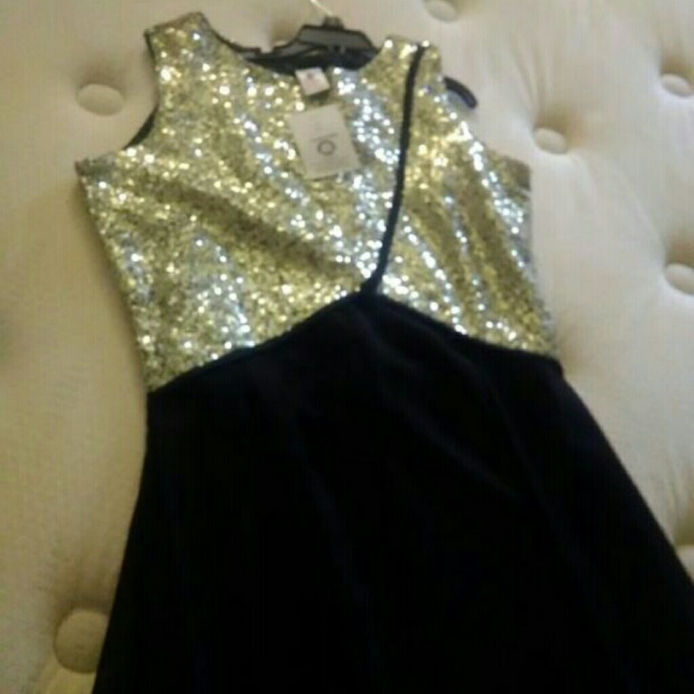 Evening party gown
