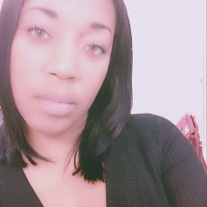 Meet your Posher, Tia