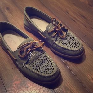 Women’s Sperrys