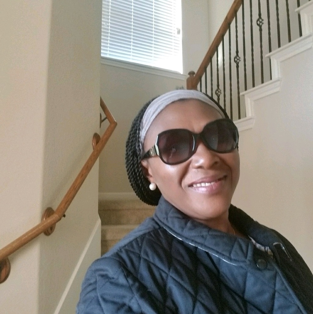 Meet your Posher, Joyce