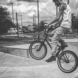 Meet your Posher, Chad