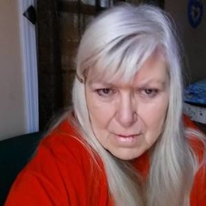 Meet your Posher, Delores