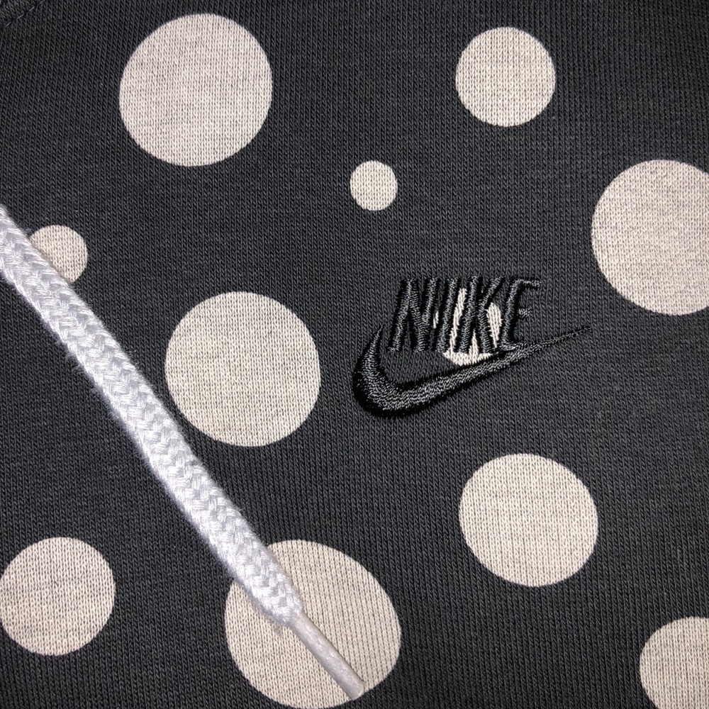 Nike sweatshirt