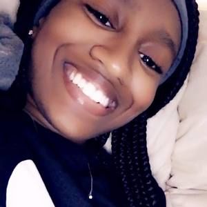 Meet your Posher, Shayla