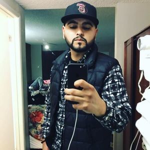 Meet your Posher, Felipe