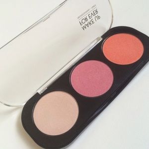Make up Forever limited edition pallet