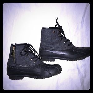 Tommy Hilfiger Grey Duck Boots