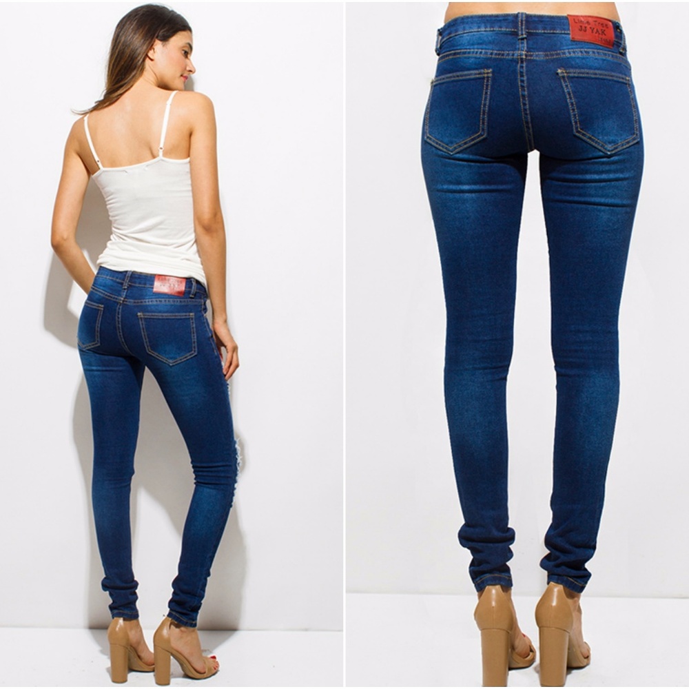 NEW Dark Washed Distressed Skinny Jeans - Picture 2 of 3