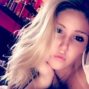 Meet your Posher, Krystal