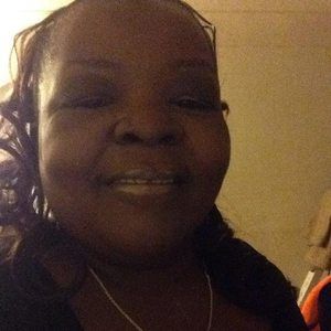 Meet your Posher, Camille