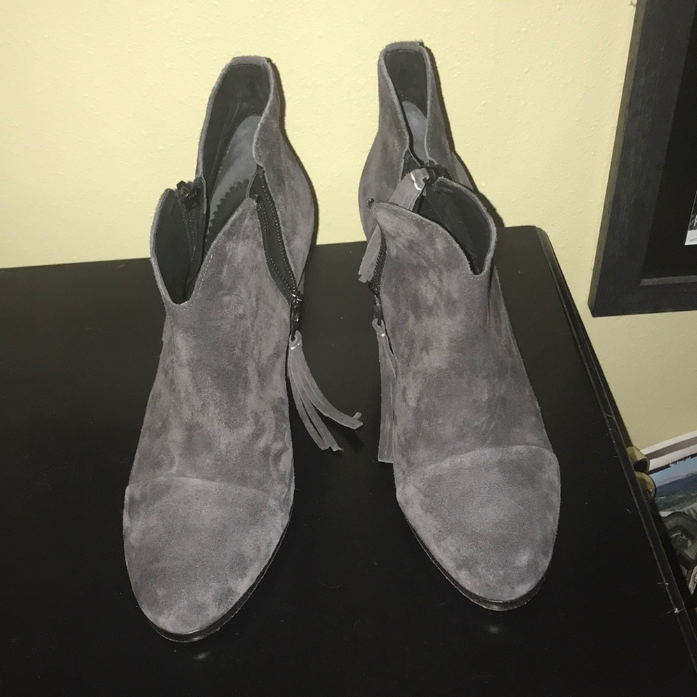 “Sold on Mercari” Rag & bone Margo booties