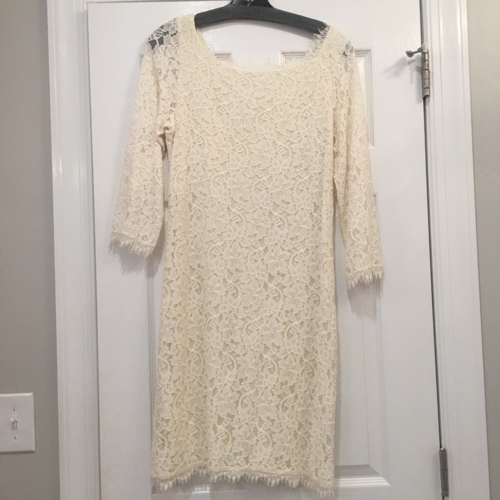 Ivory Lace fitted dress