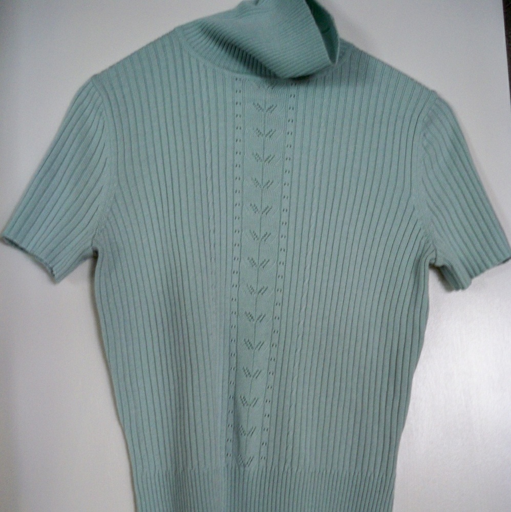 Sweater-(final price drop)