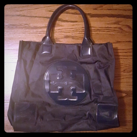 Tory Burch Handbags - Tory Burch Tote Bag